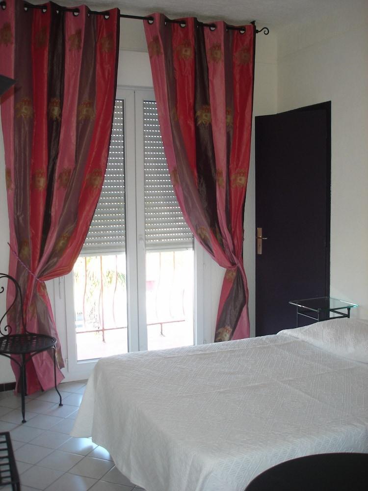 Hotel Bel Azur Six-Fours-les-Plages Zewnętrze zdjęcie