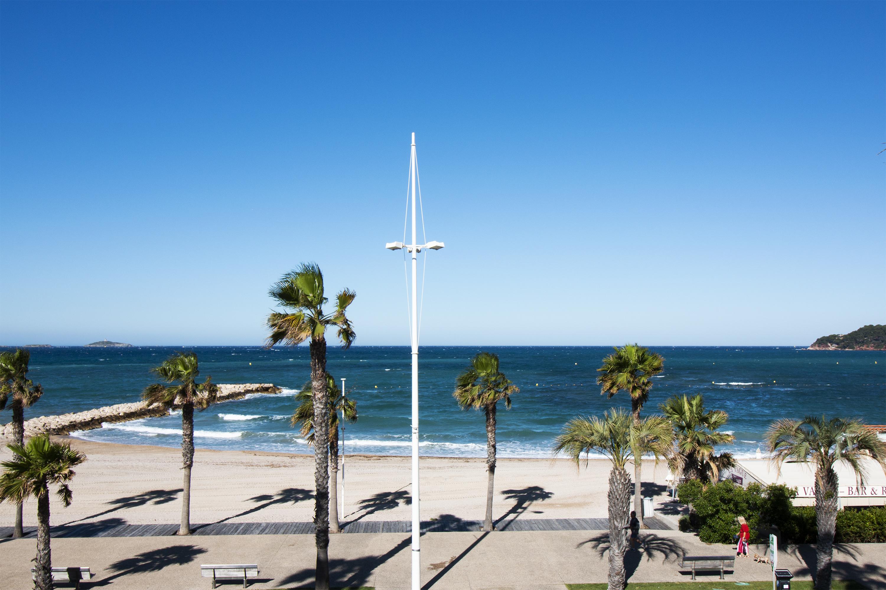 Hotel Bel Azur Six-Fours-les-Plages Zewnętrze zdjęcie